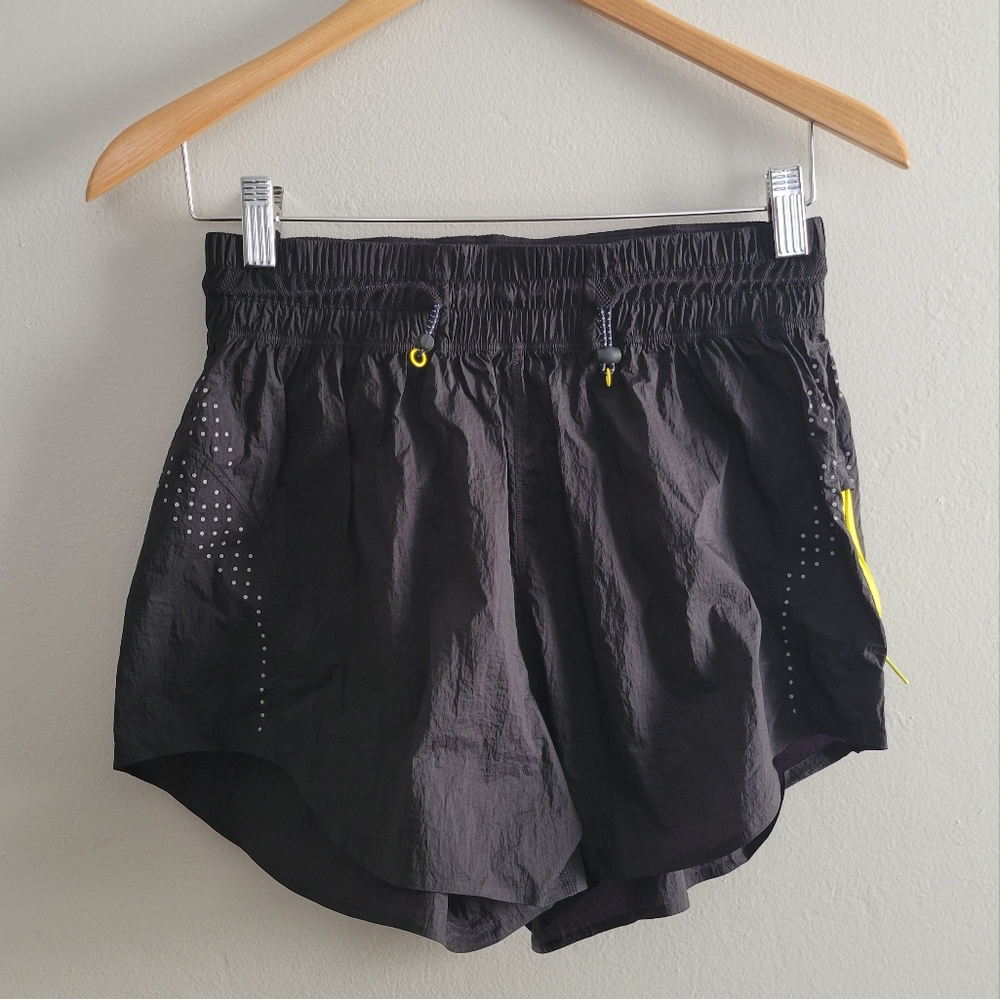Lululemon Break New Ground Short *lululemon x Roksanda